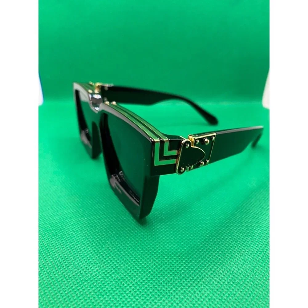 Men’s Black Gold Frame Sunglasses